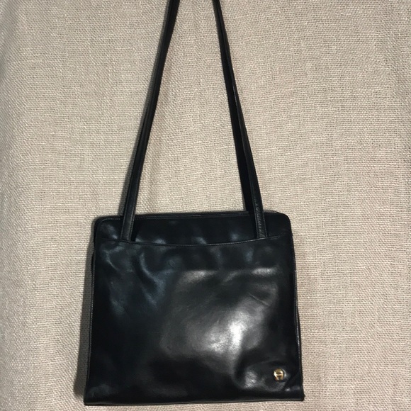 Vintage Authentic Etienne Aigner purse - Picture 2 of 7